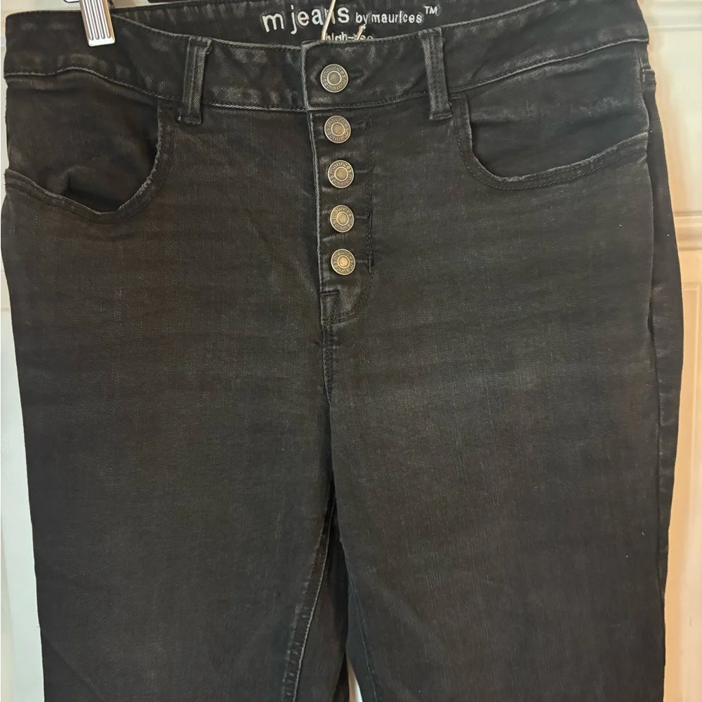 Maurices Black High-Rise Flare Jeans with Button-Fly - Picture 3 of 6